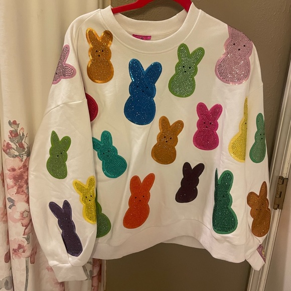 Queen Of Sparkles White Multi Peeps Sweatshirt Medium NWOT - Picture 4 of 7